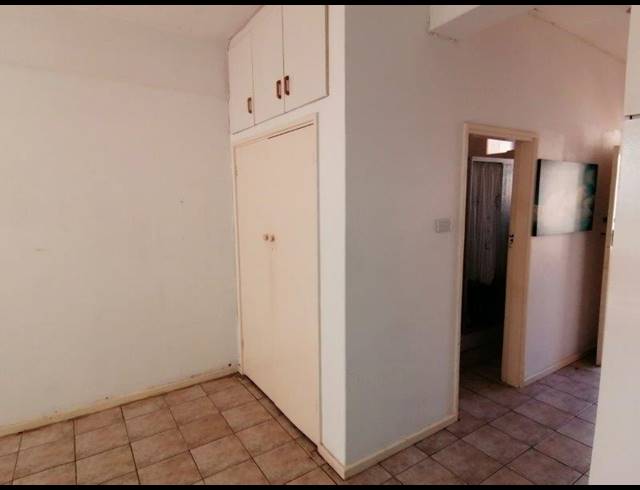 0.5 BEDROOM APARTMENT TO LET IN SOUTH BEACH